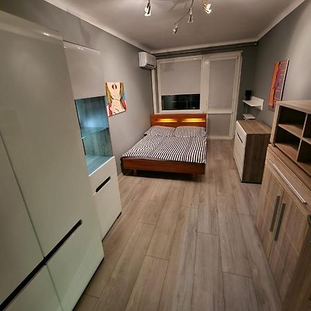 Luxury Aparments Klimatyzacja Z Prywatnym Parkingiem Apartment Radom Bagian luar foto