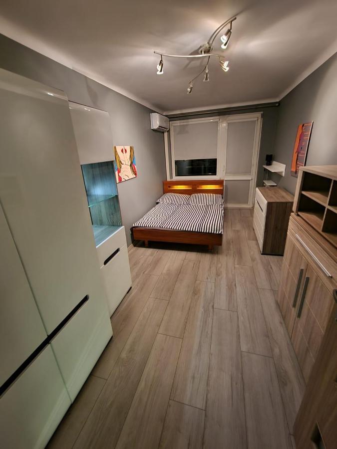 Luxury Aparments Klimatyzacja Z Prywatnym Parkingiem Apartment Radom Bagian luar foto